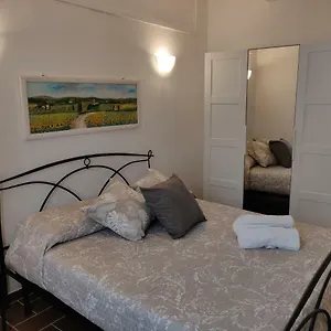  Appartamento Casa Naldi 2 Italia