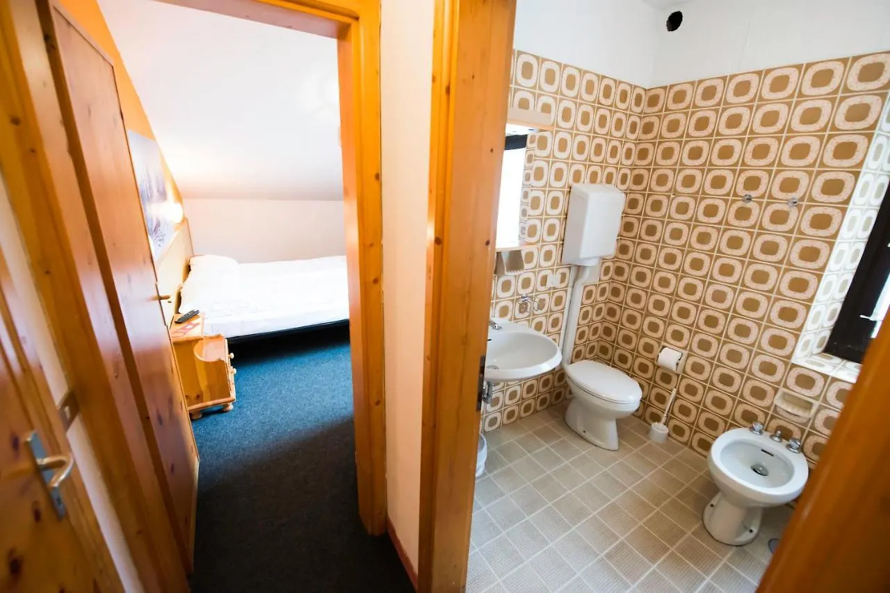 **  Hotel Teola Livigno Włochy