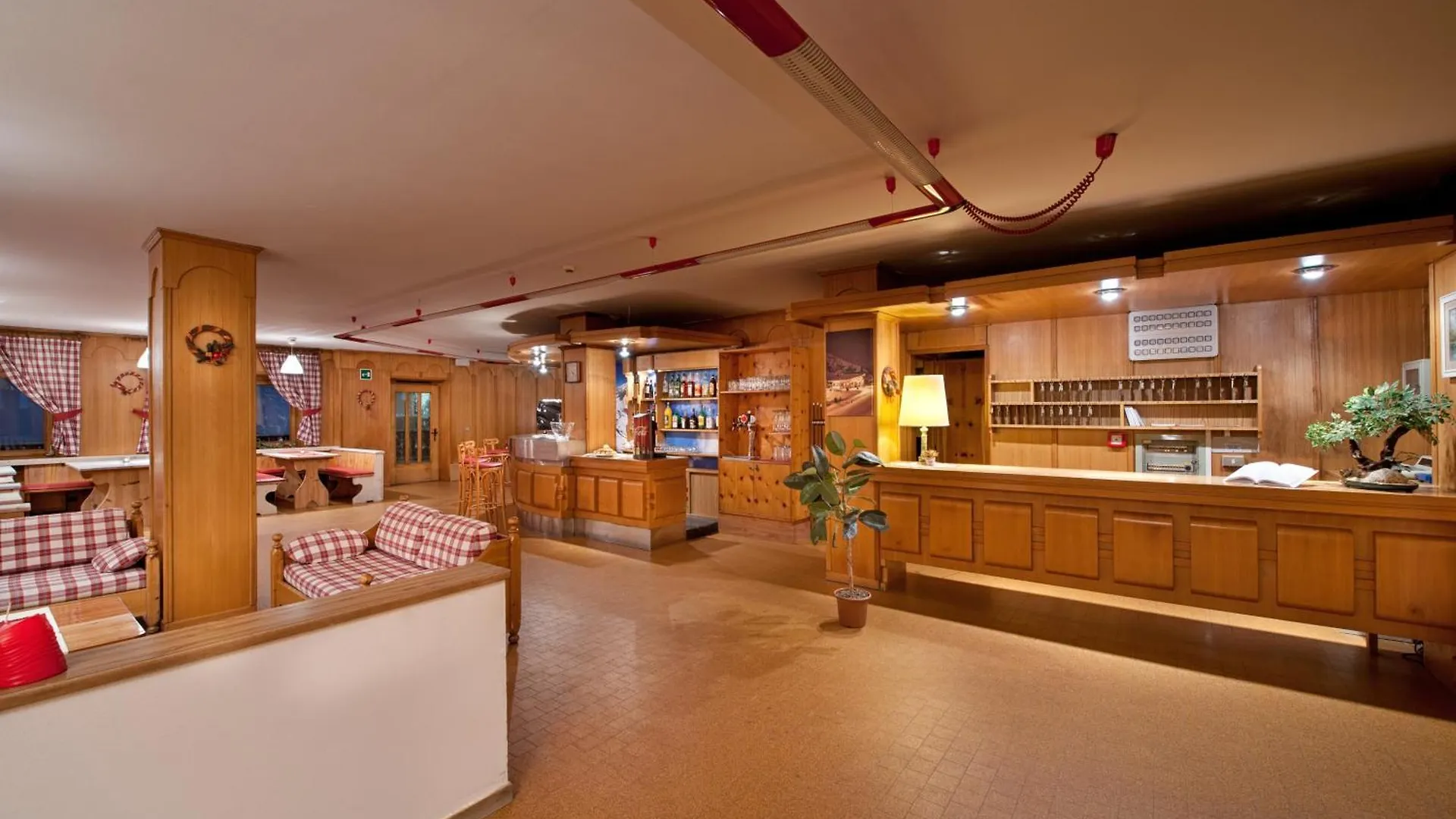 Hotel Teola Livigno 2*,  Włochy