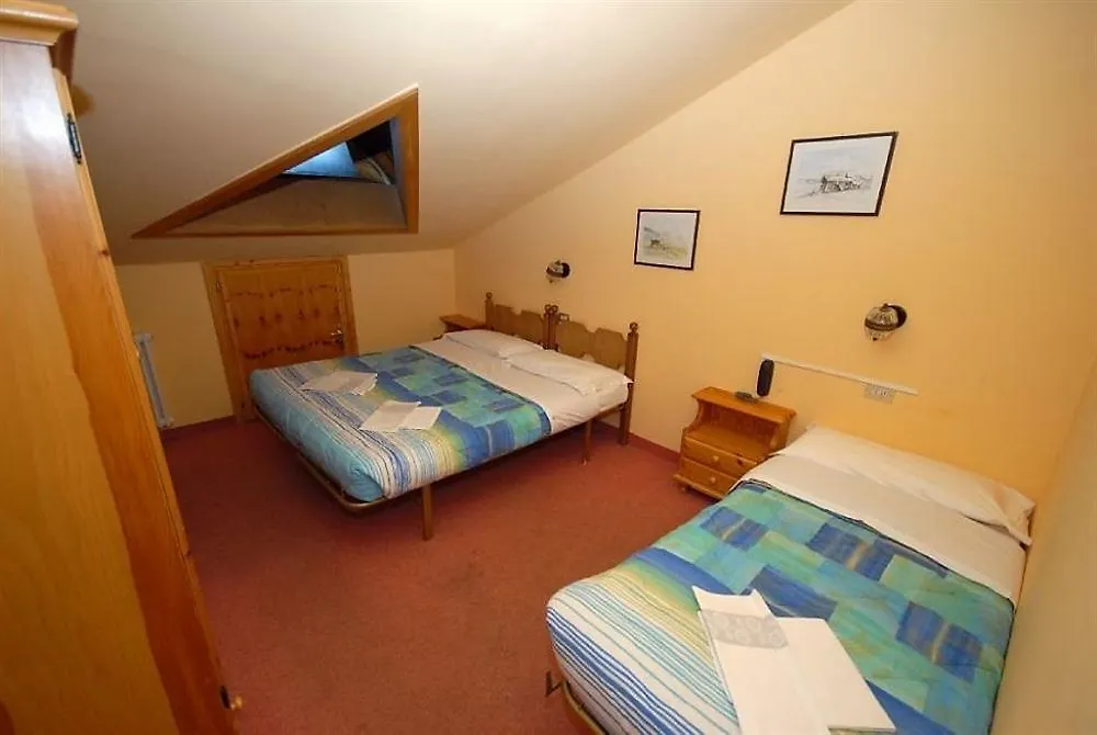 Hotel Teola Livigno 2*,