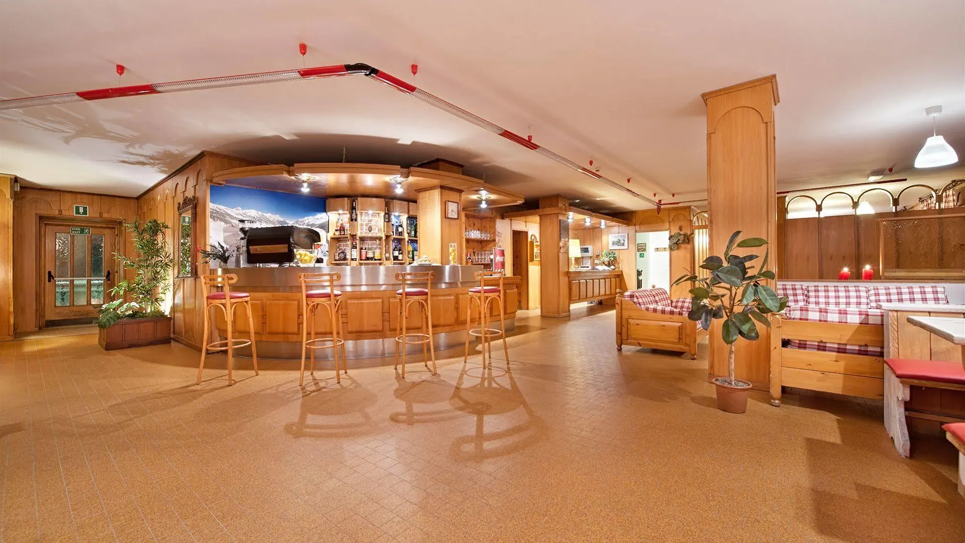 Hotel Teola Livigno 2*,  Włochy